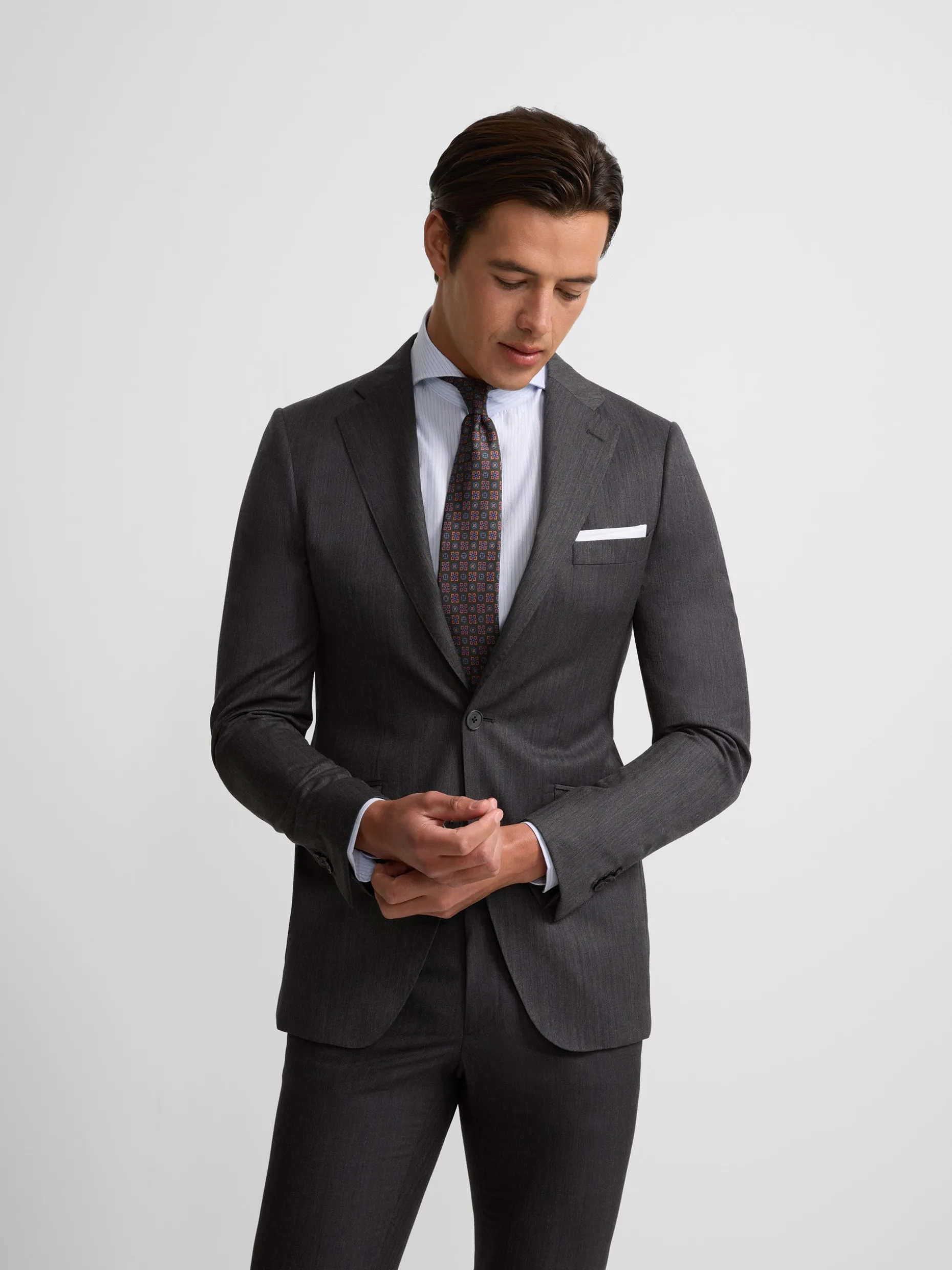 Americana traje clasico espiga gris