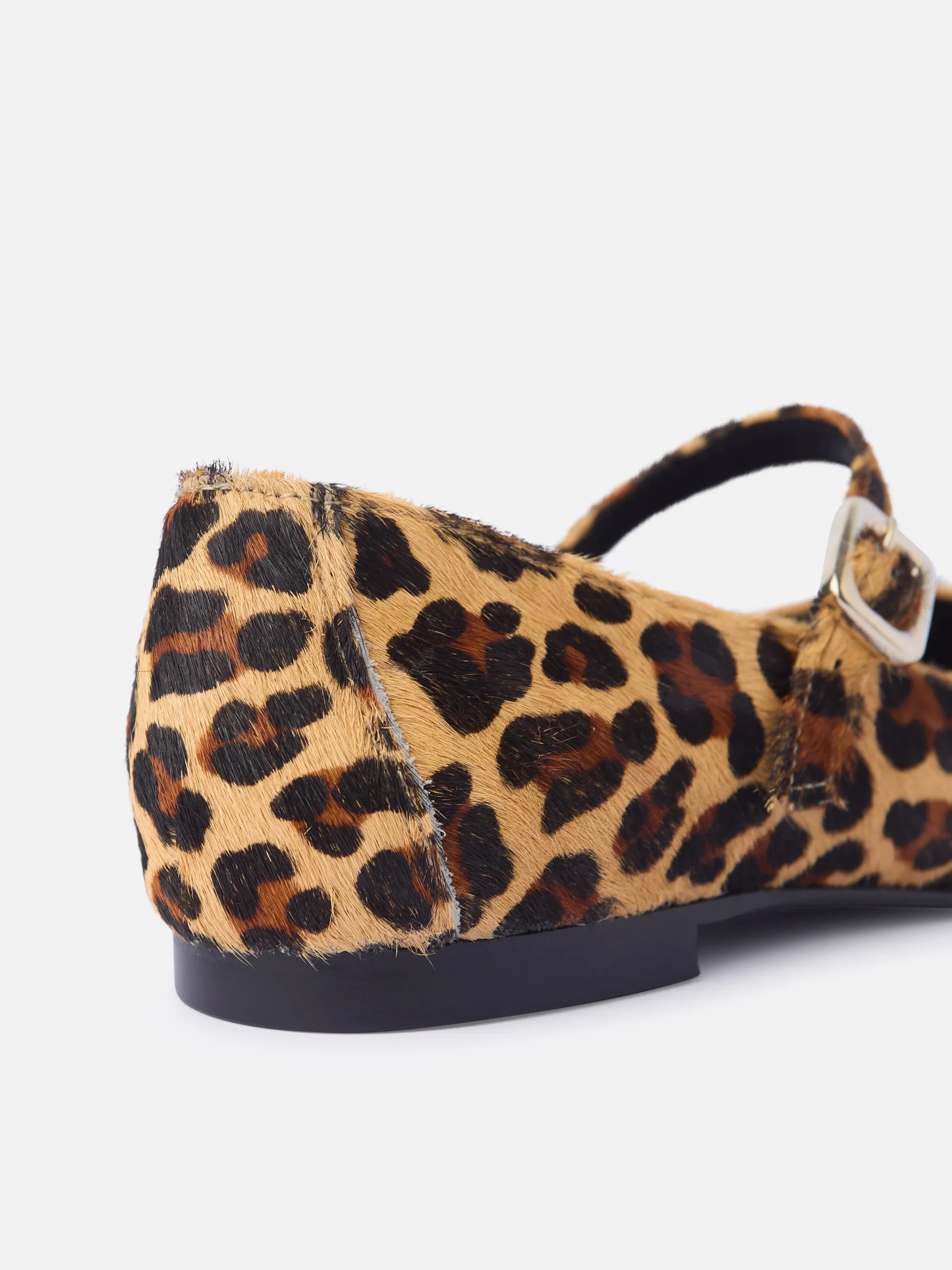 Bailarina piel animal print marron