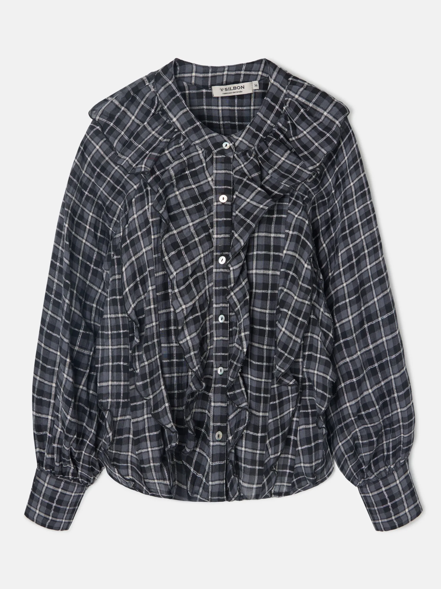 Blusa chorreras cuadros negros