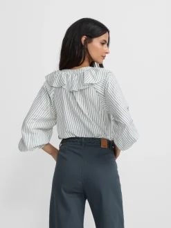 Blusa chorreras rayas blanca