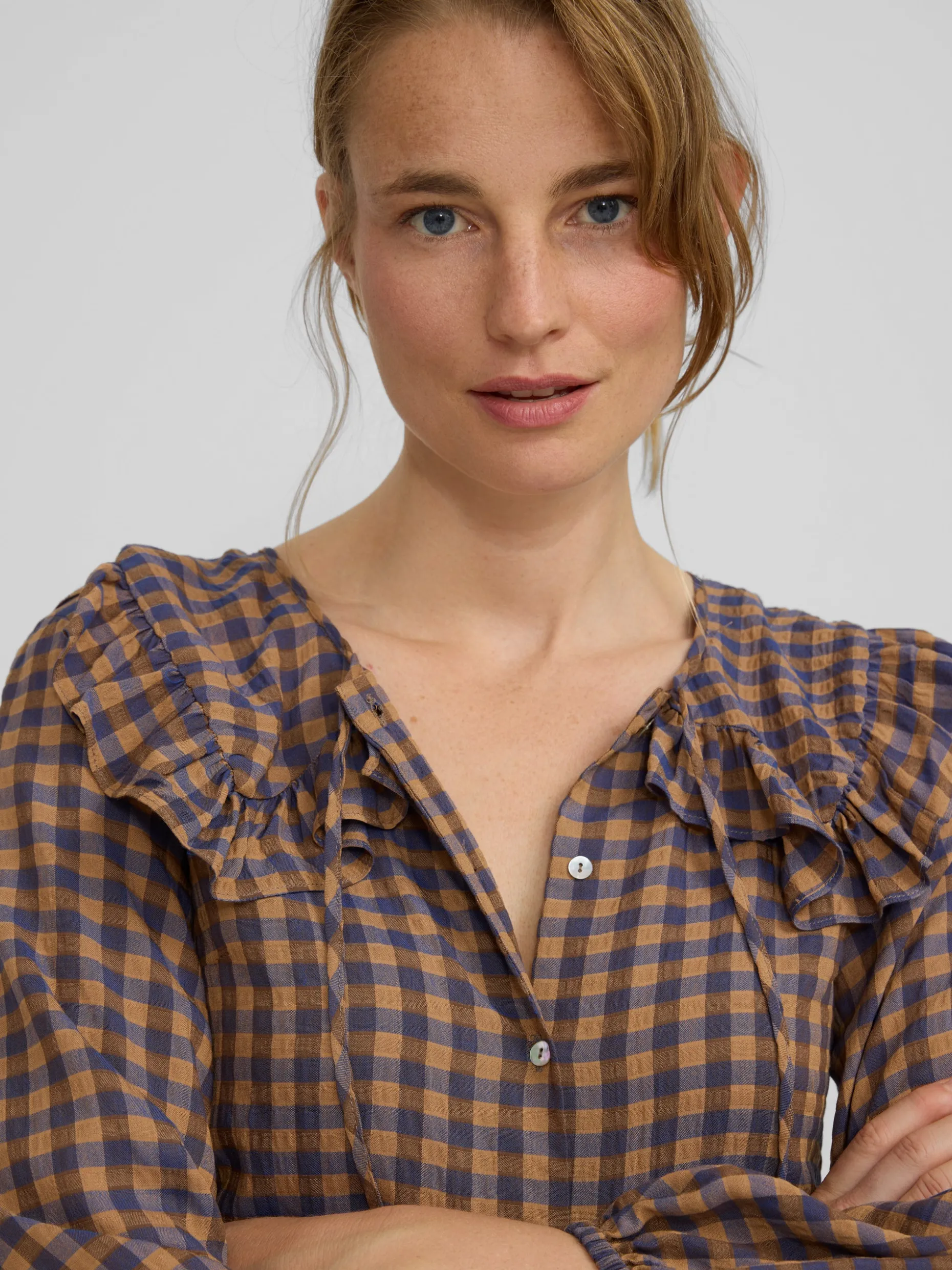 Blusa cuello bobo vichy azul