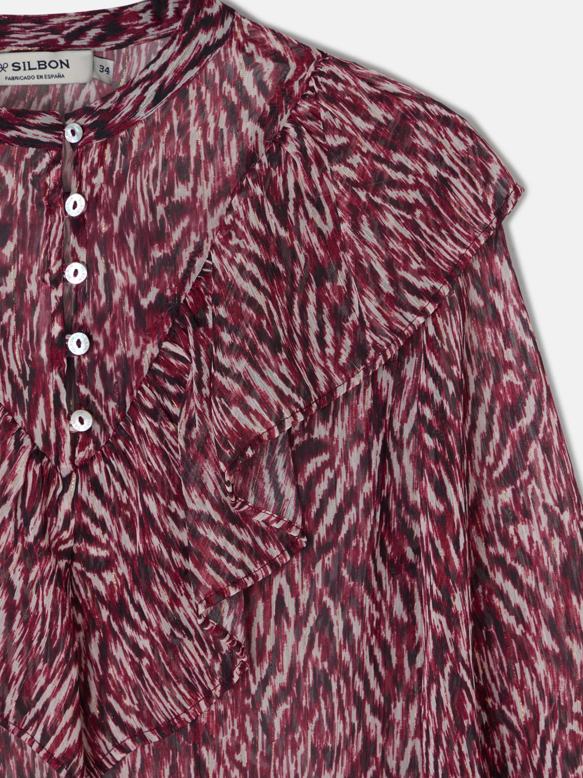 Blusa volante estampado animal print burdeos