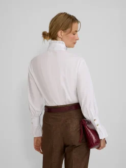 Camisa detalle puño blanca