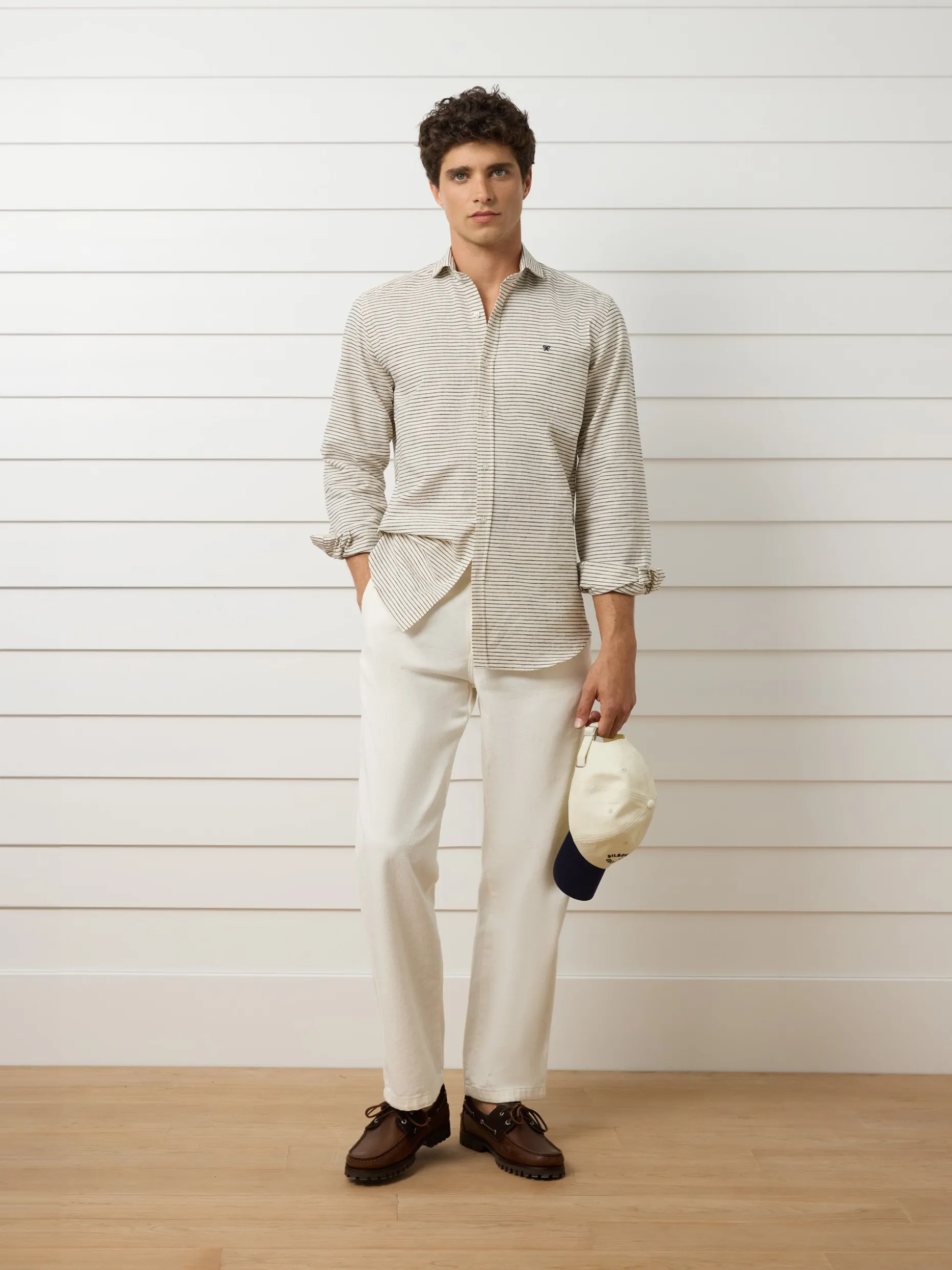 Camisa sport bolsillo raya horizontal azul marino