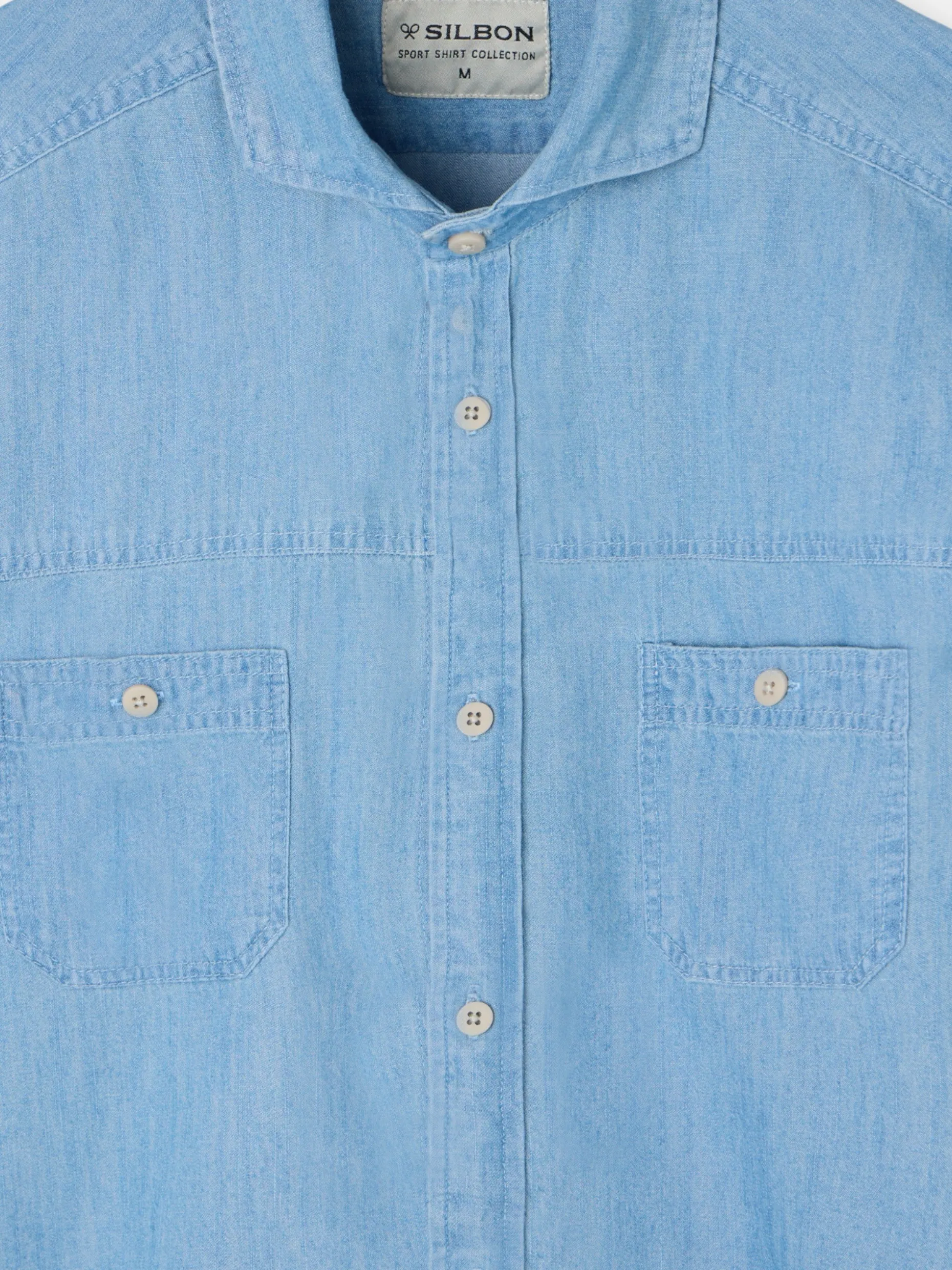 Camisa sport denim bolsillos azul claro