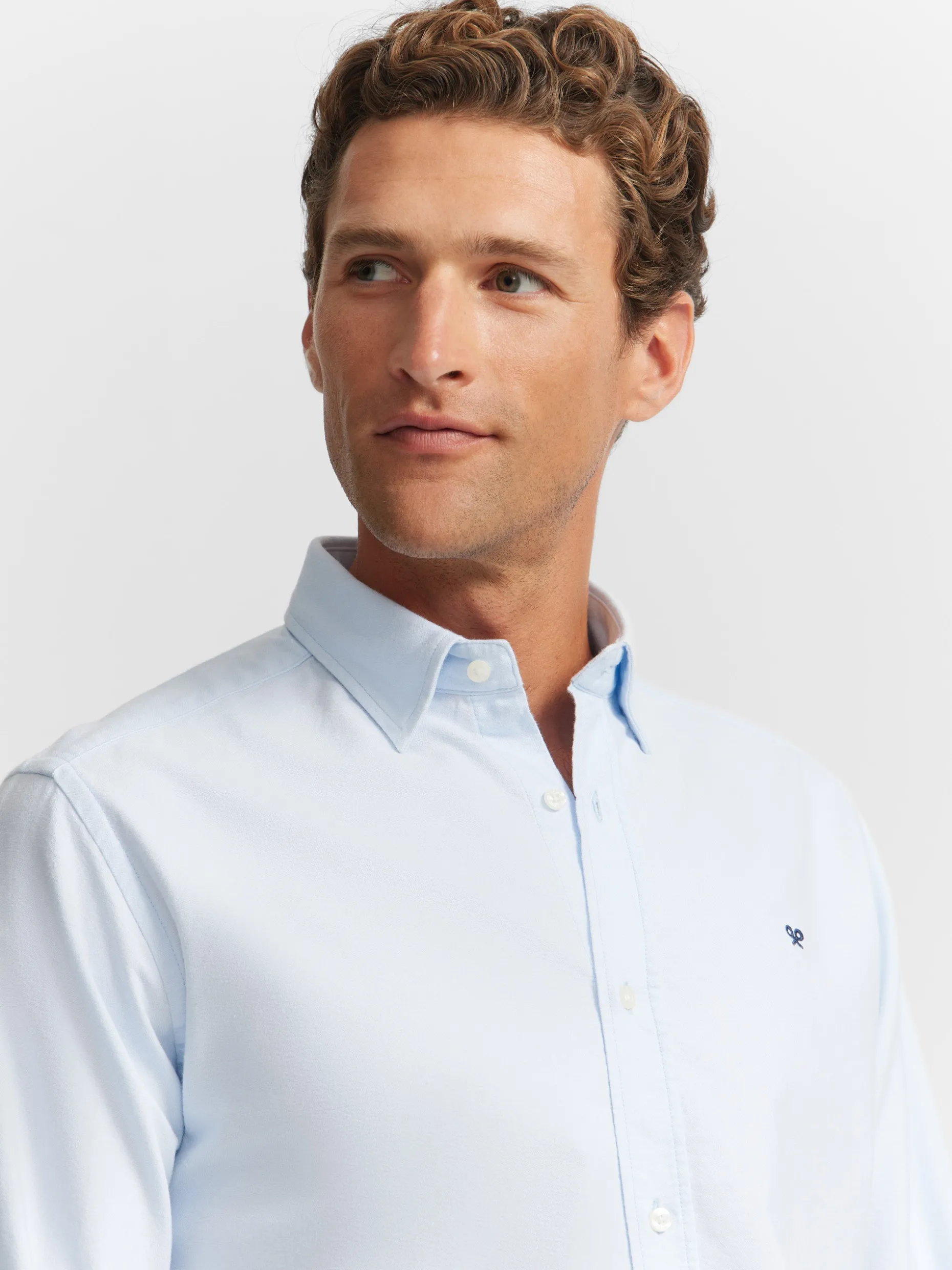 Camisa sport oxford cutaway celeste