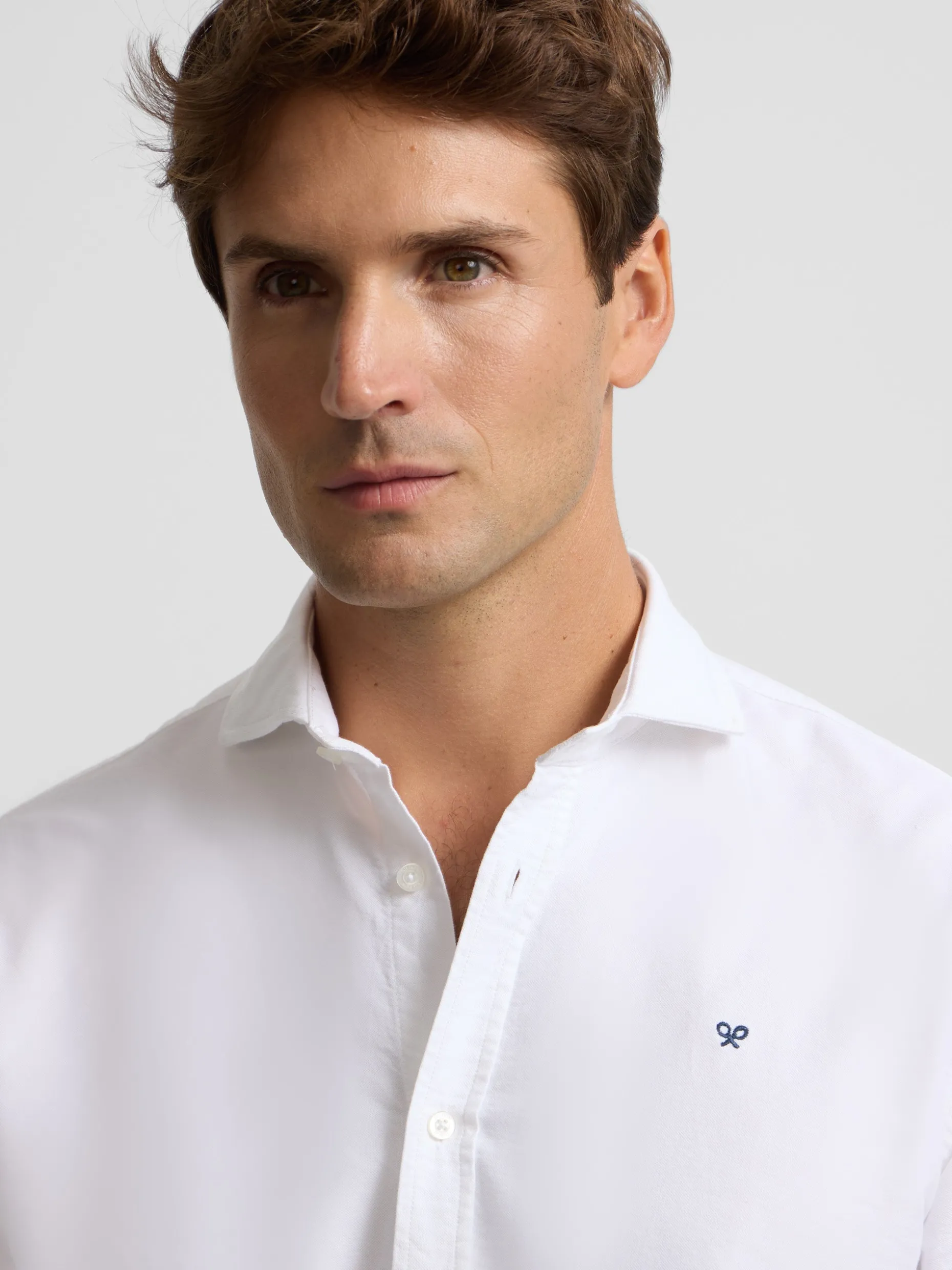 Camisa sport oxford cutaway blanca