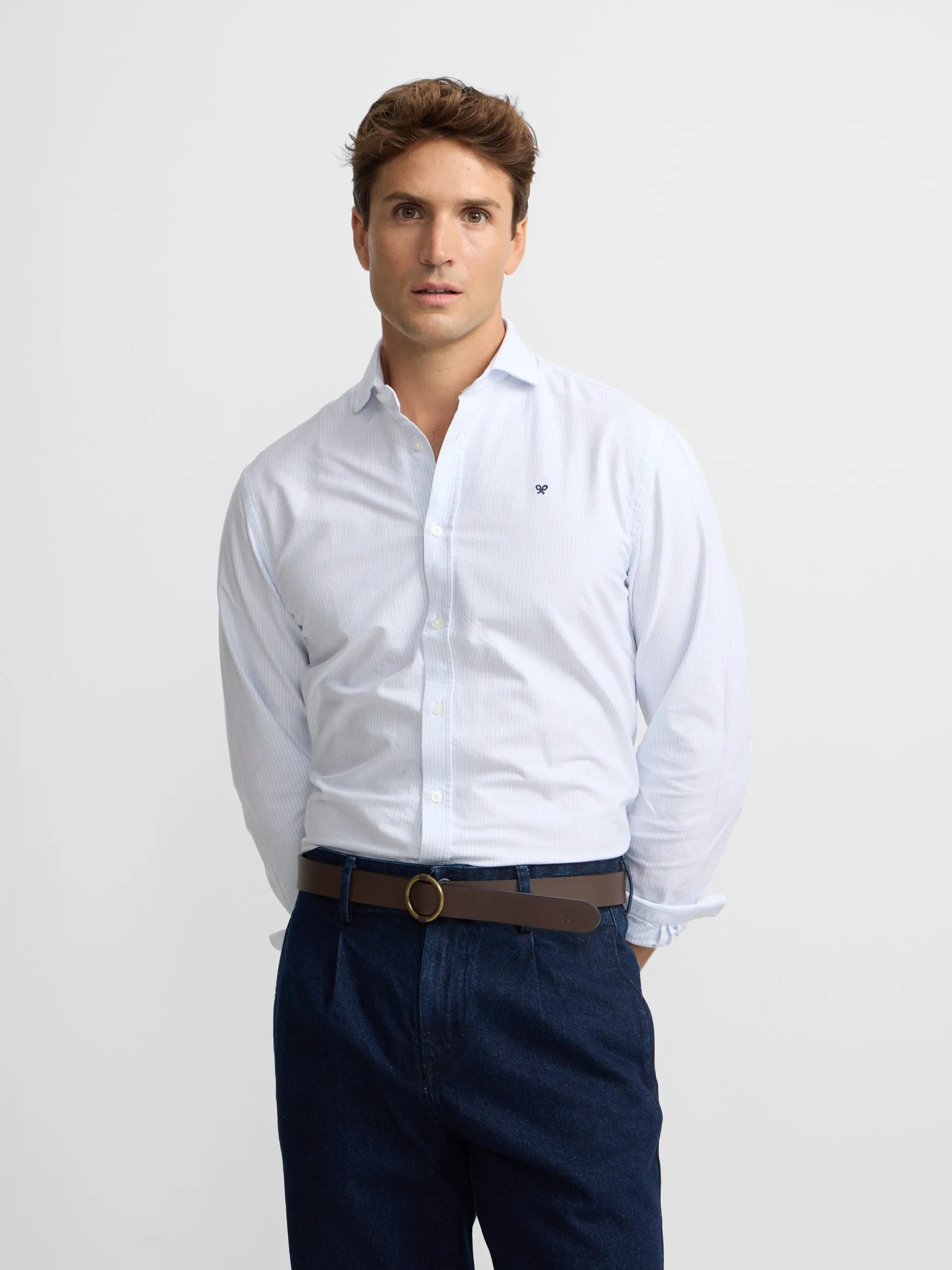 Camisa sport oxford cutaway raya celeste