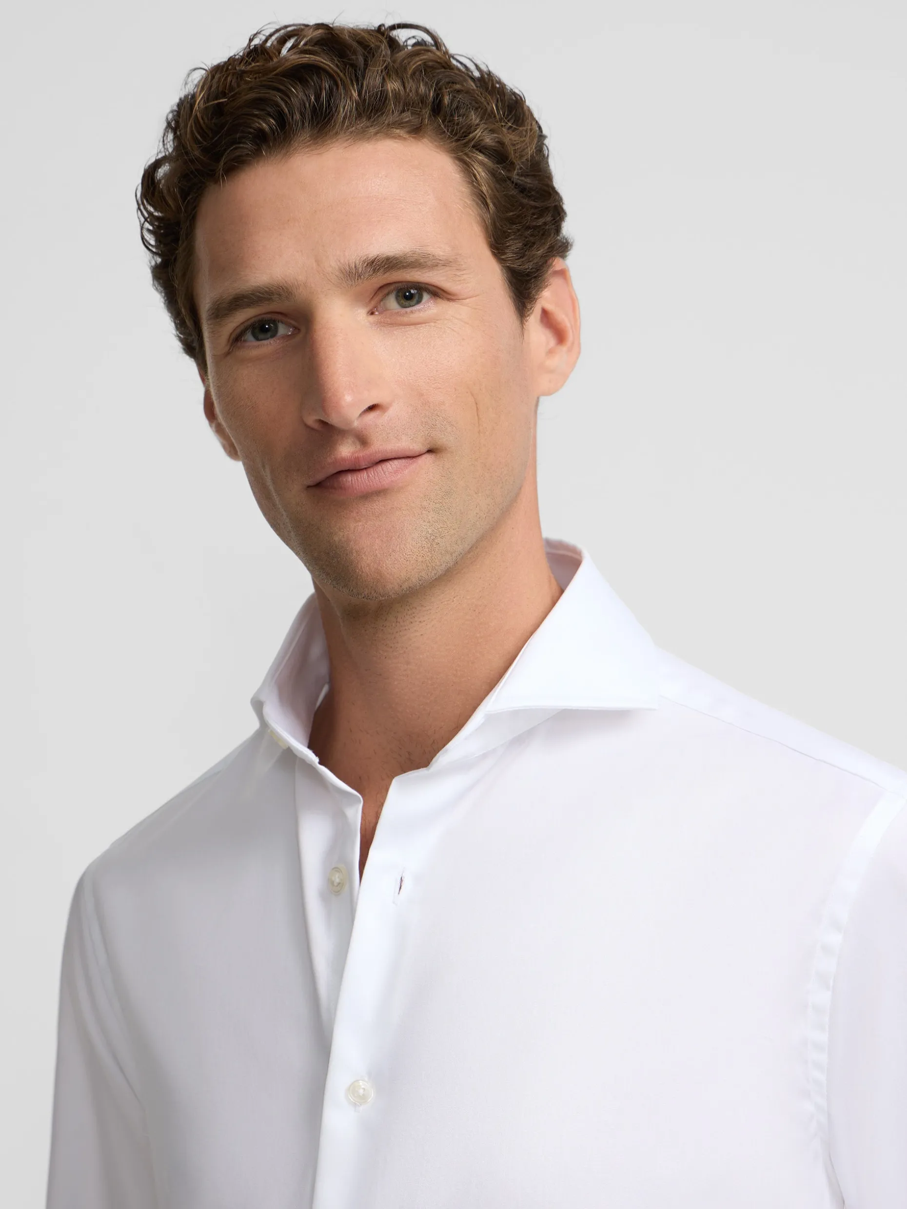 Camisa vestir blanca puño doble easy iron