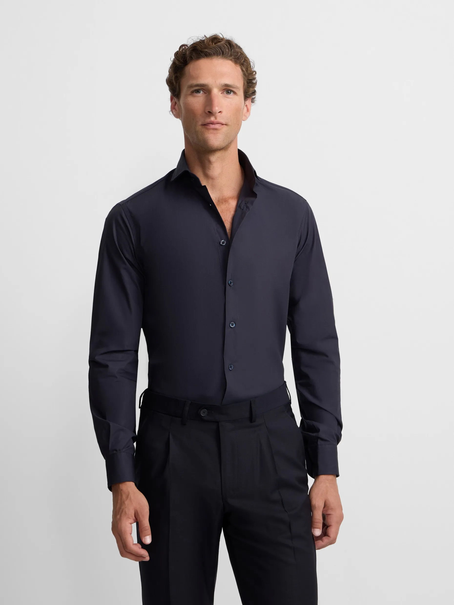 Camisa vestir lisa azul marino