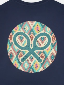 Camiseta circulo etnico multicolor azul marino