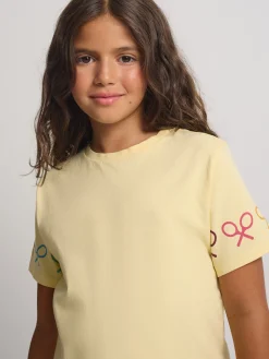 Camiseta girl raquetas multicolor amarilla