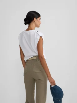 Camiseta woman roll out corazon tachas blanca