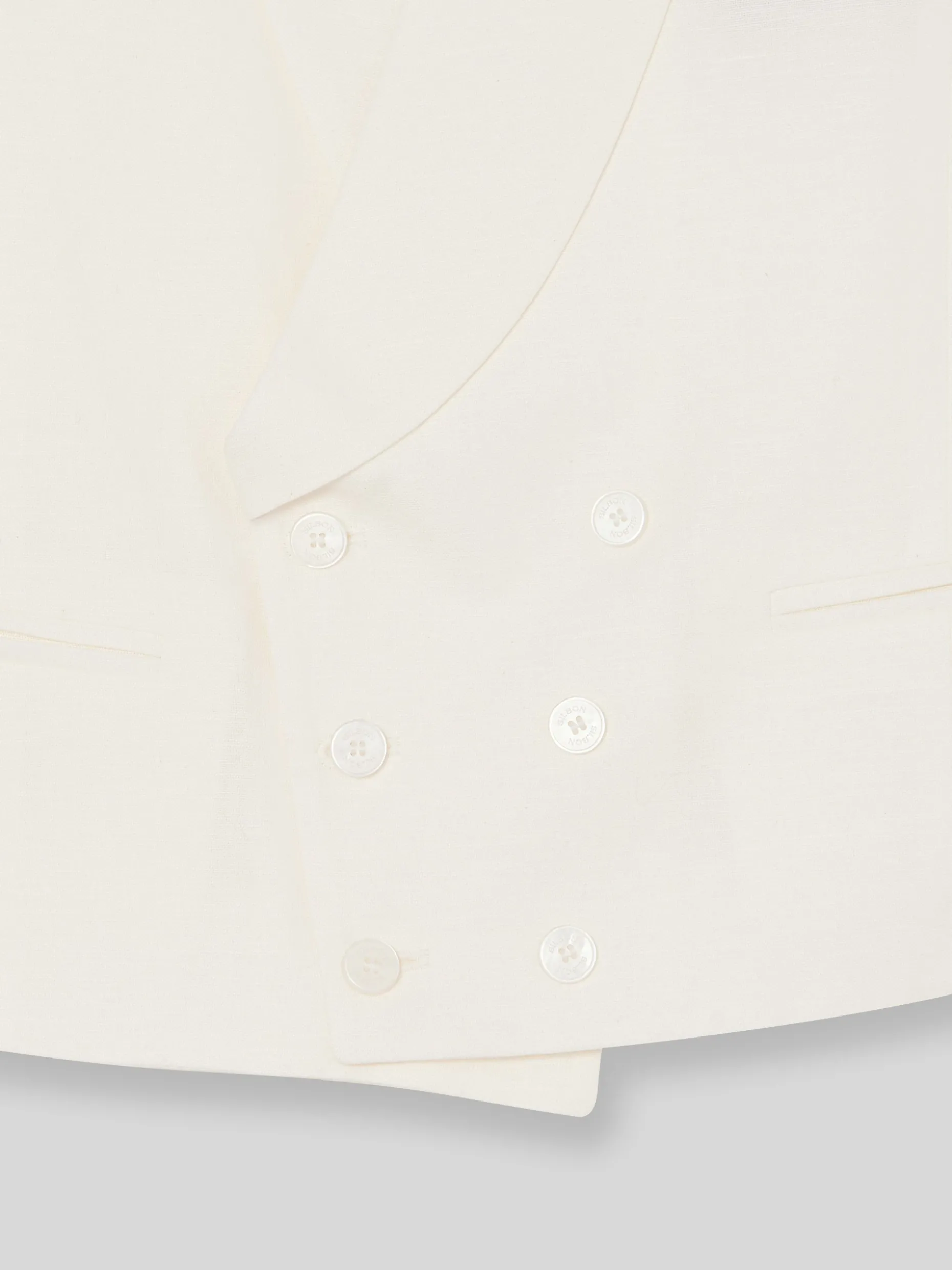 Chaleco chaque cuello redondo blanco roto