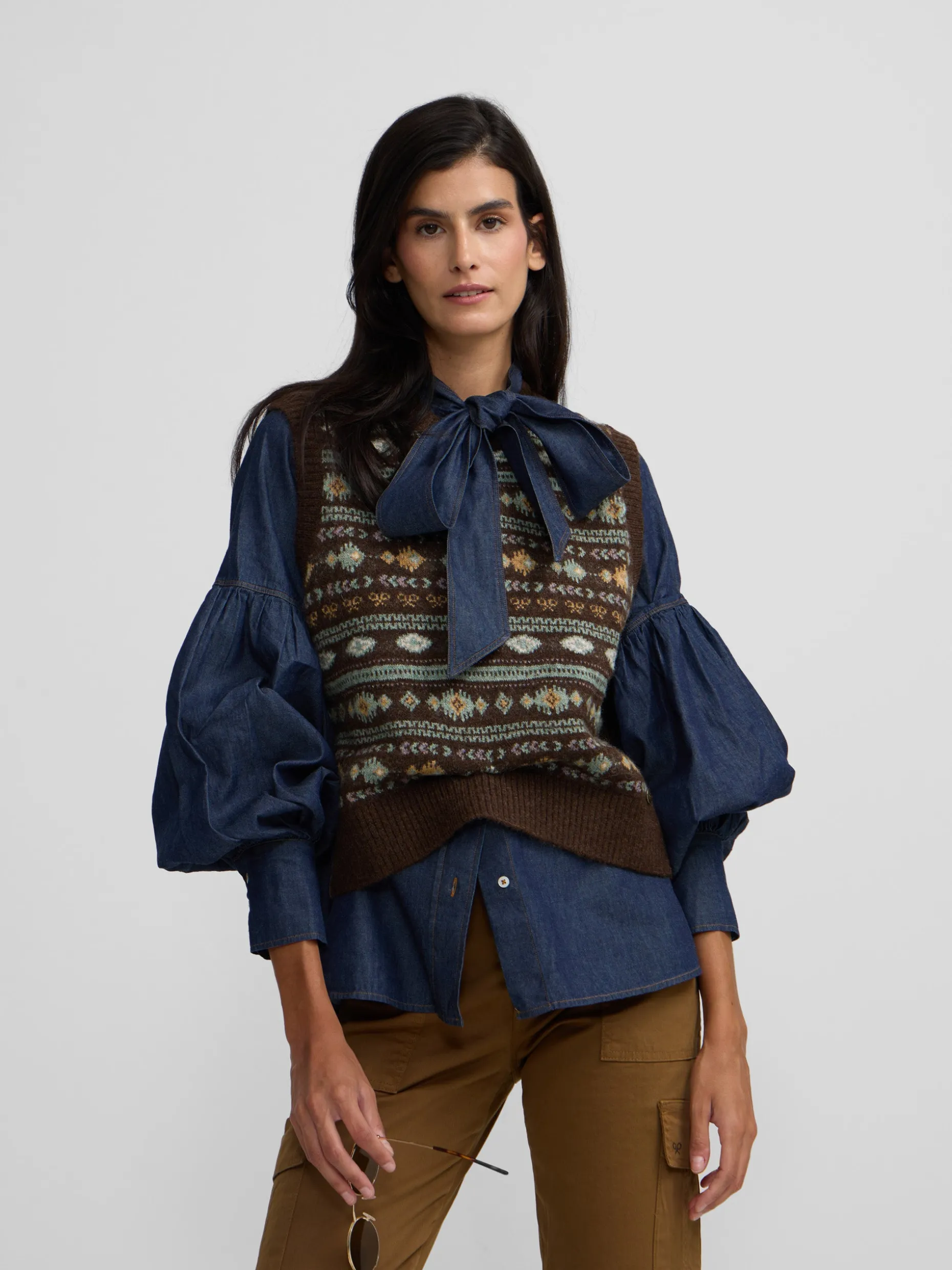 Chaleco punto lazada jacquard marron