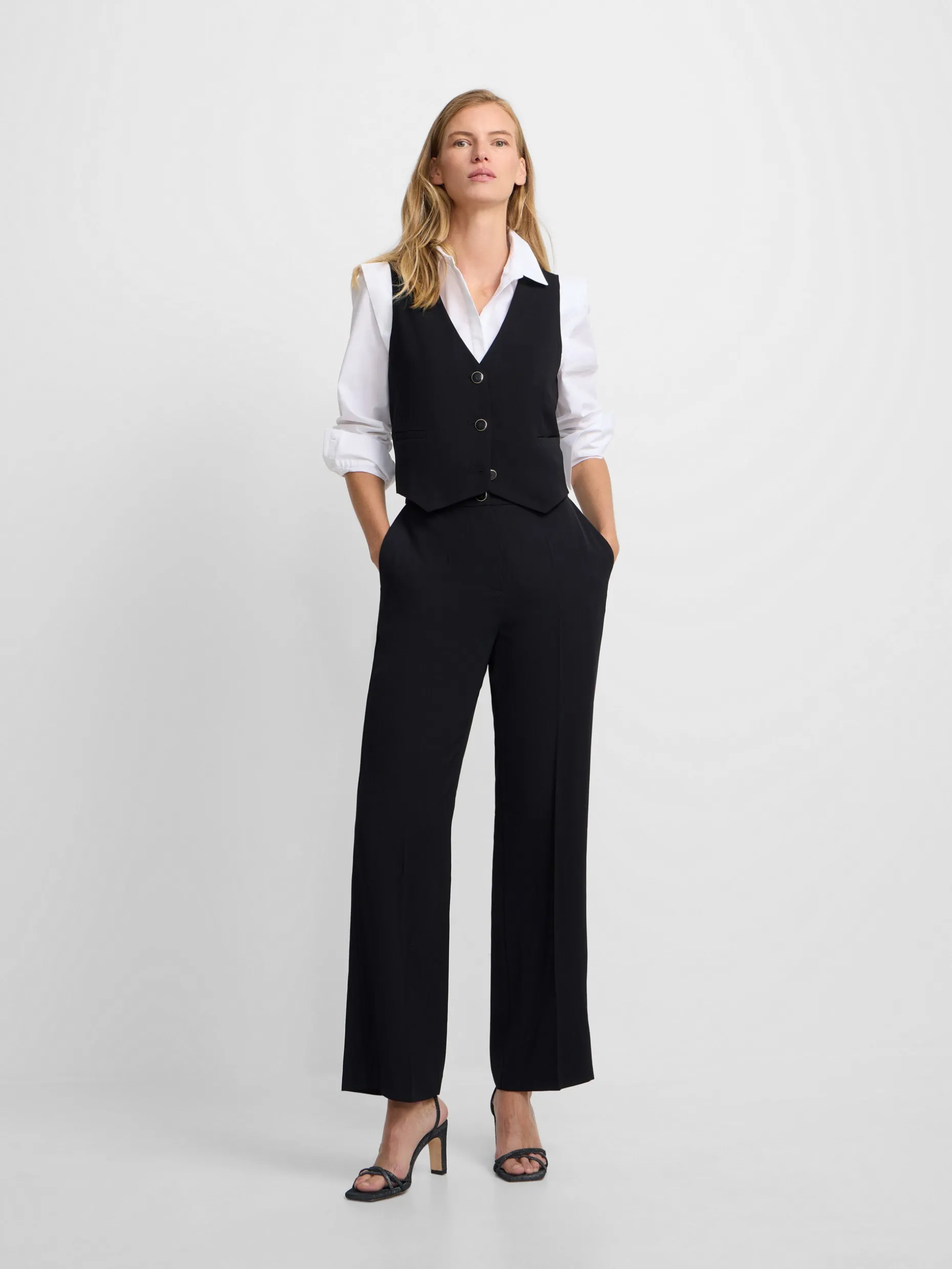 Chaleco woman clasico sastre negro