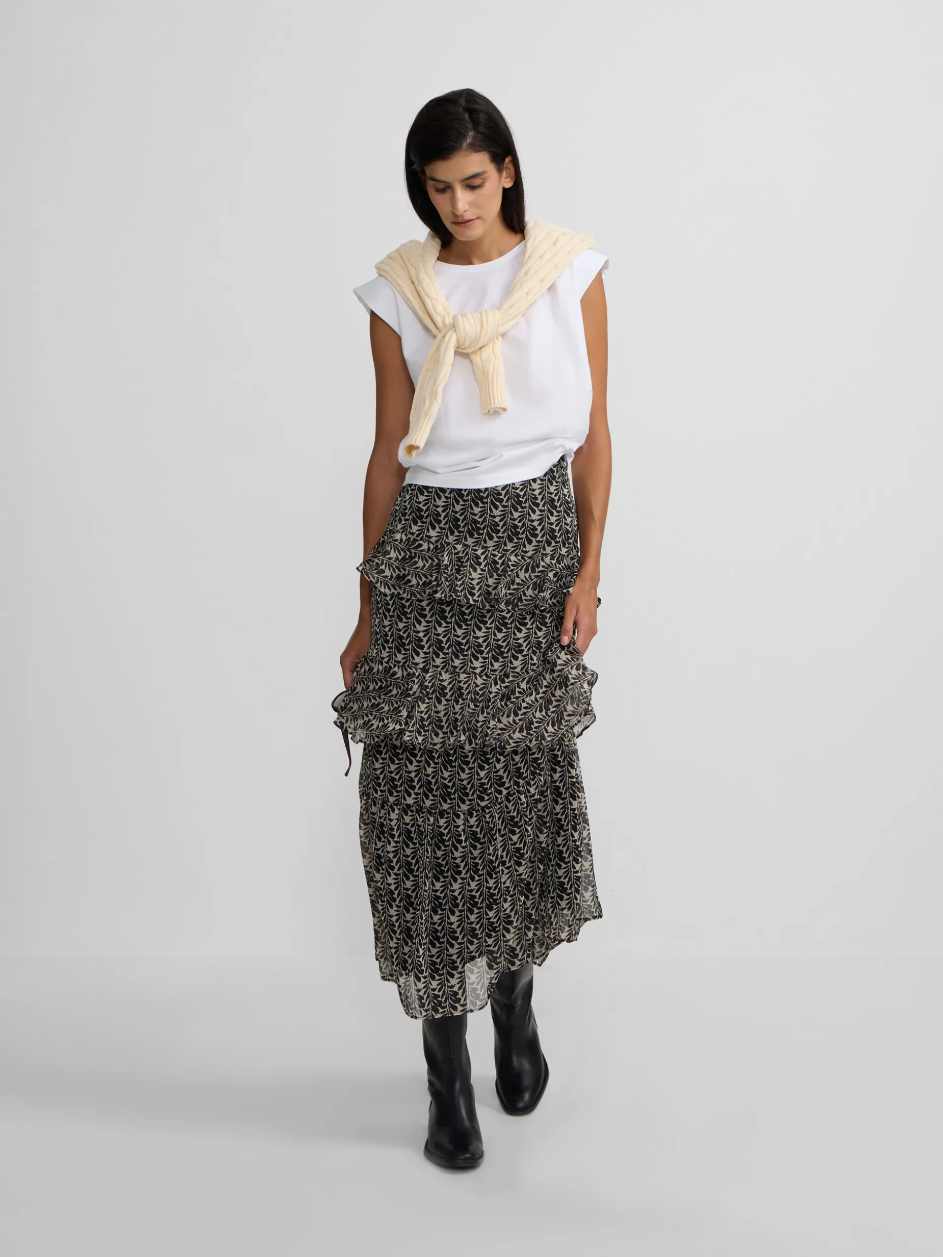 Falda larga volantes estampado negros