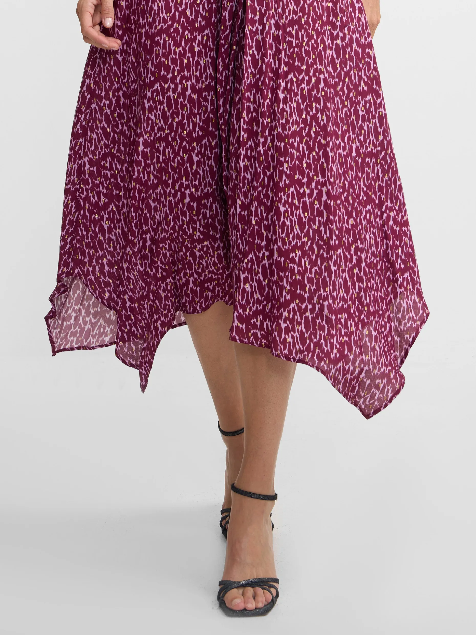 Falda midi asimetrica estampado lurex morados