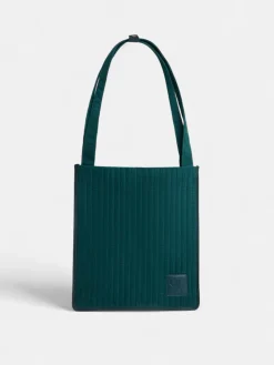 Funda portatil acolchada pana verde