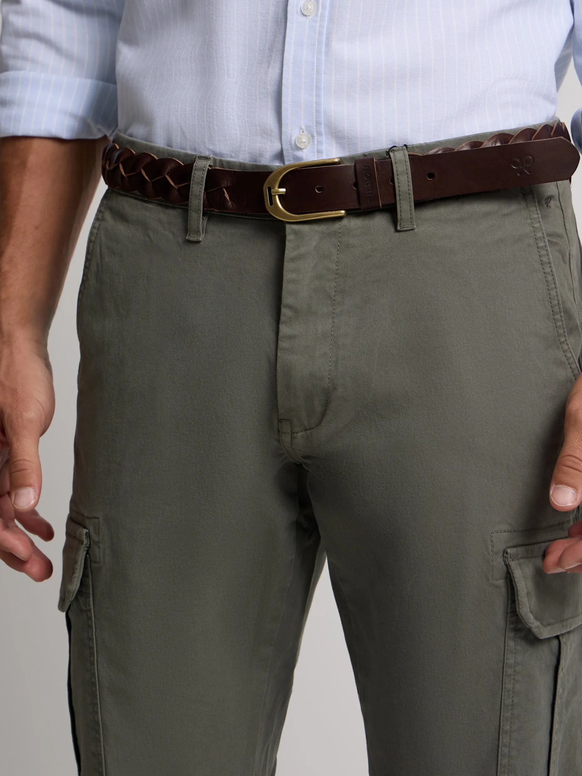 Pantalon cargo casual verde