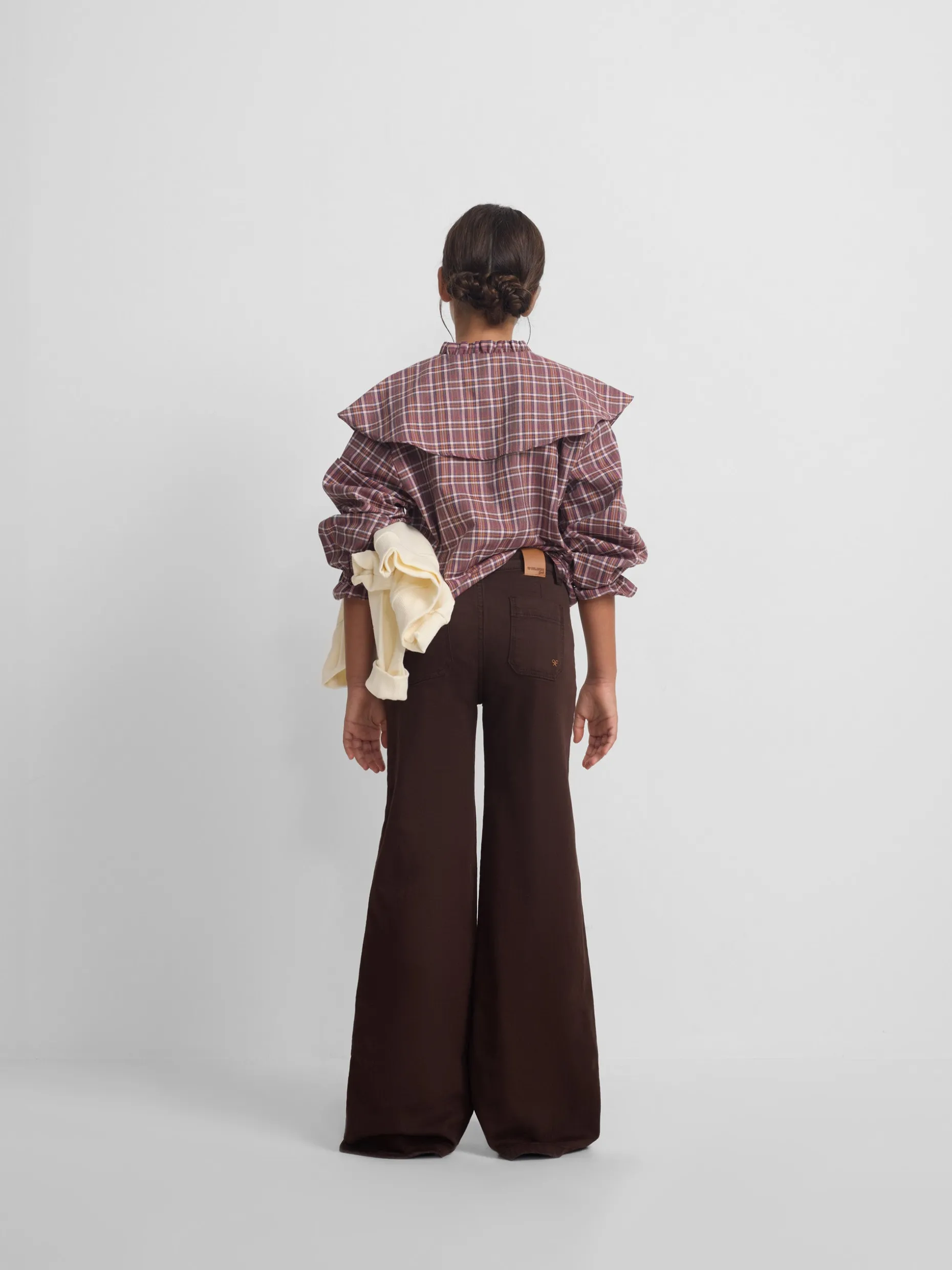 Pantalon girl bolsillos trenza marron