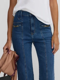 Pantalon recto detalle hebillas denim