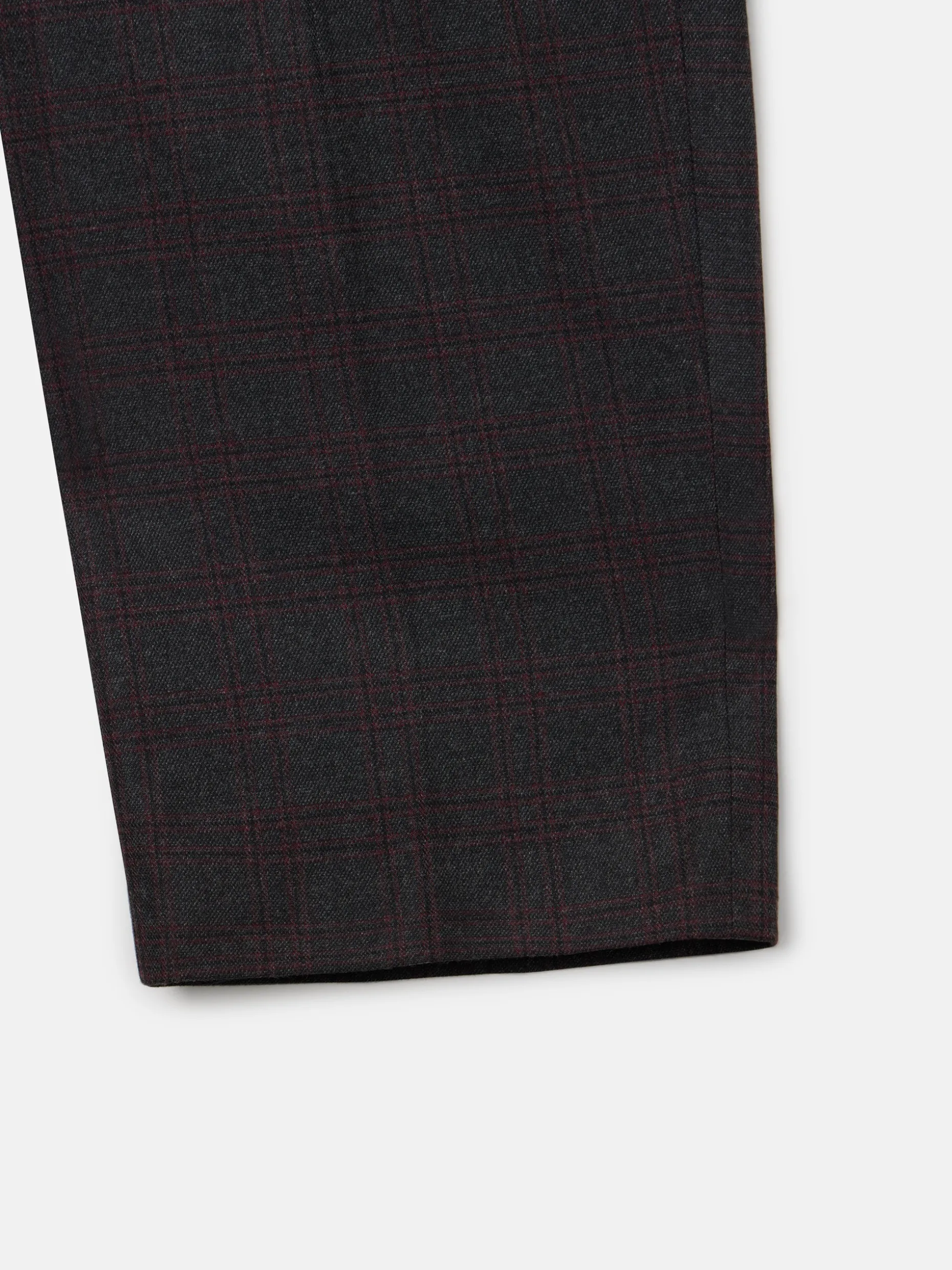 Pantalon vestir cuadros grises y burdeos