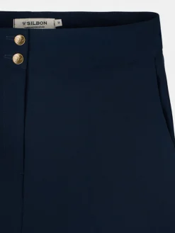 Pantalon vestir detalles saten marino