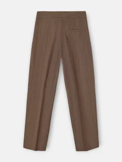 Pantalon vestir detalles espiga marron