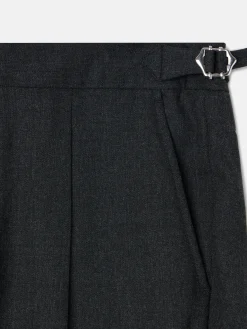 Pantalon vestir pinzas gris oscuro