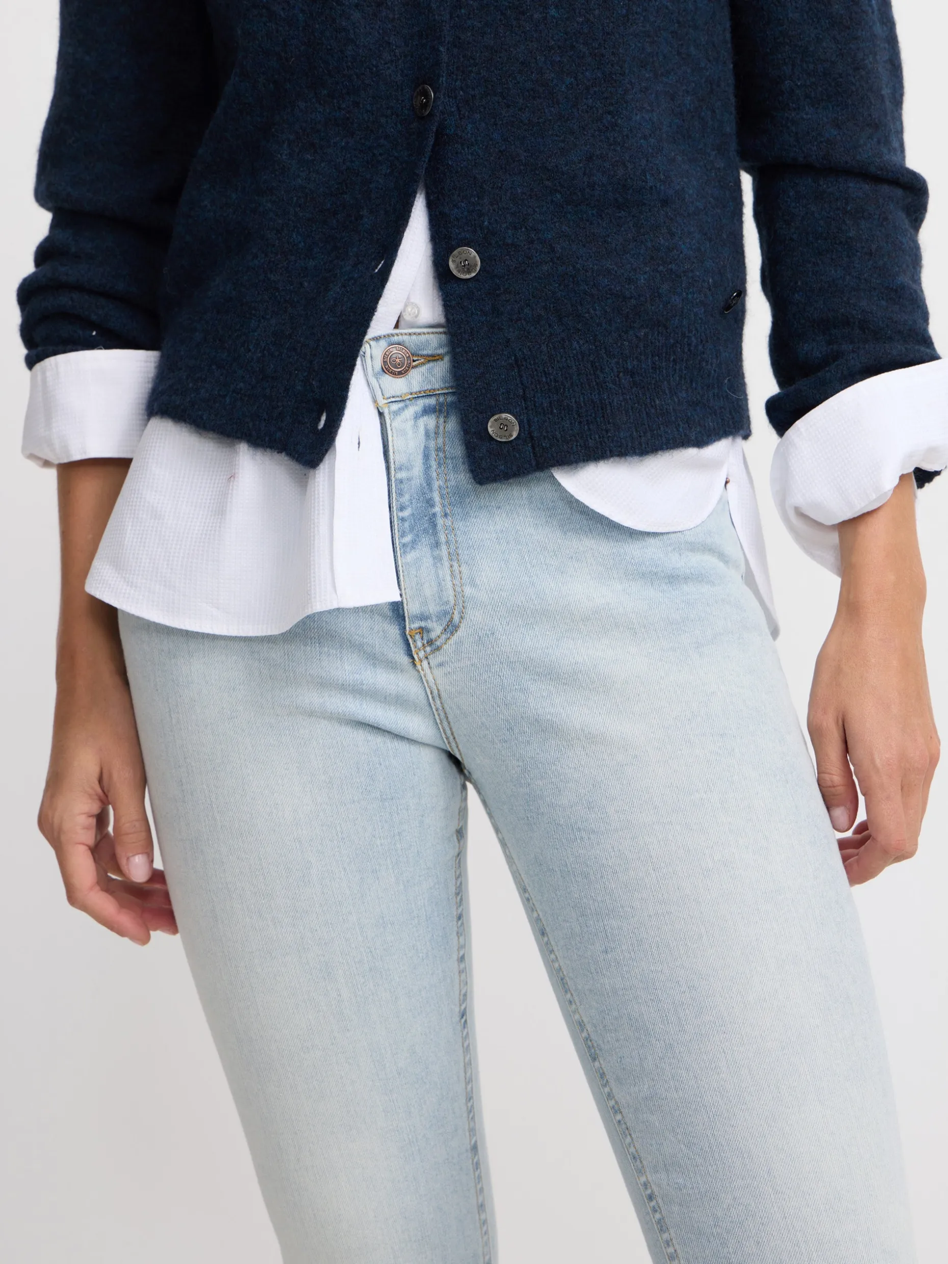 Pantalon woman slim fit denim claro