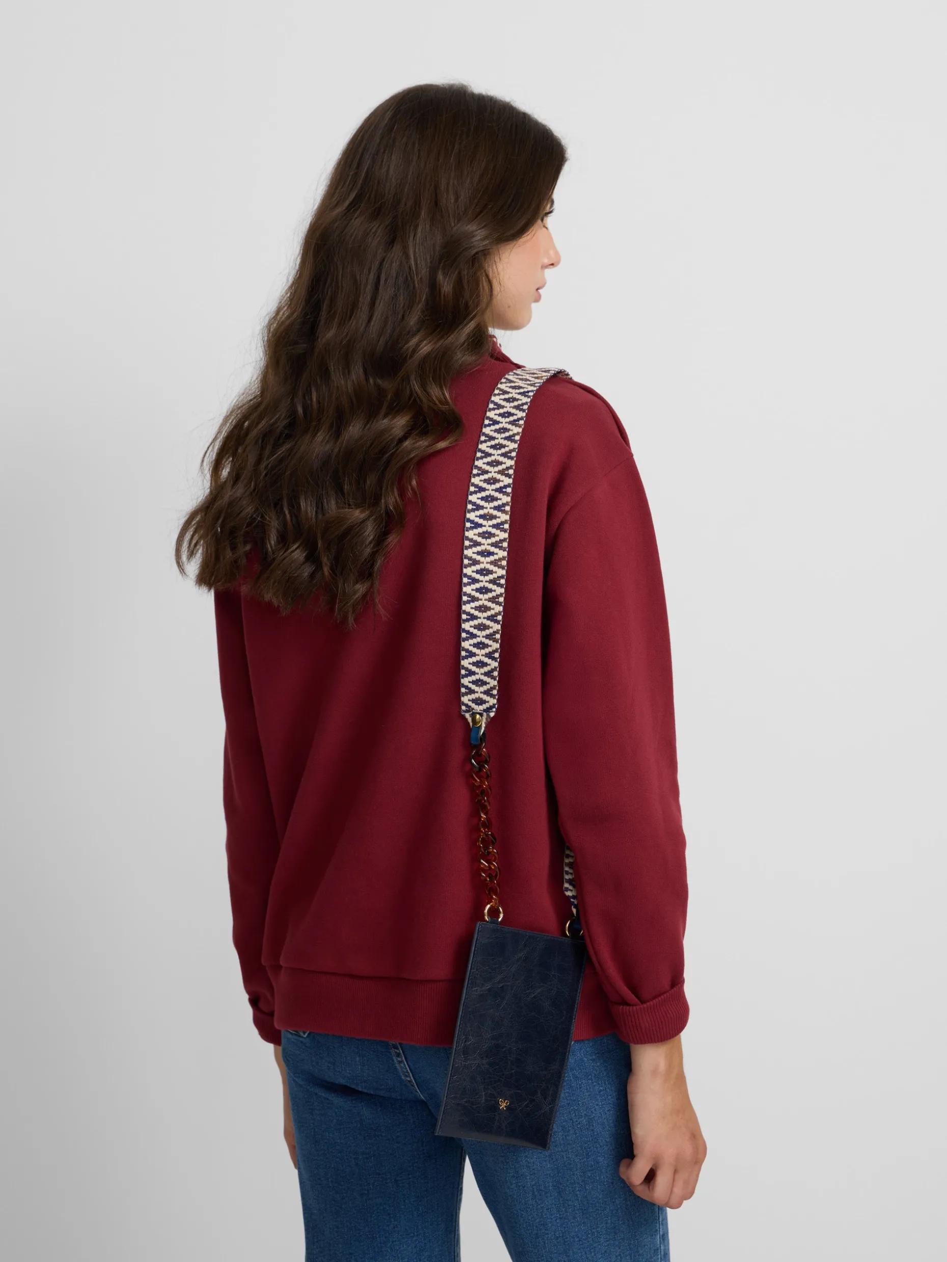 Sudadera woman cuello volante burdeos