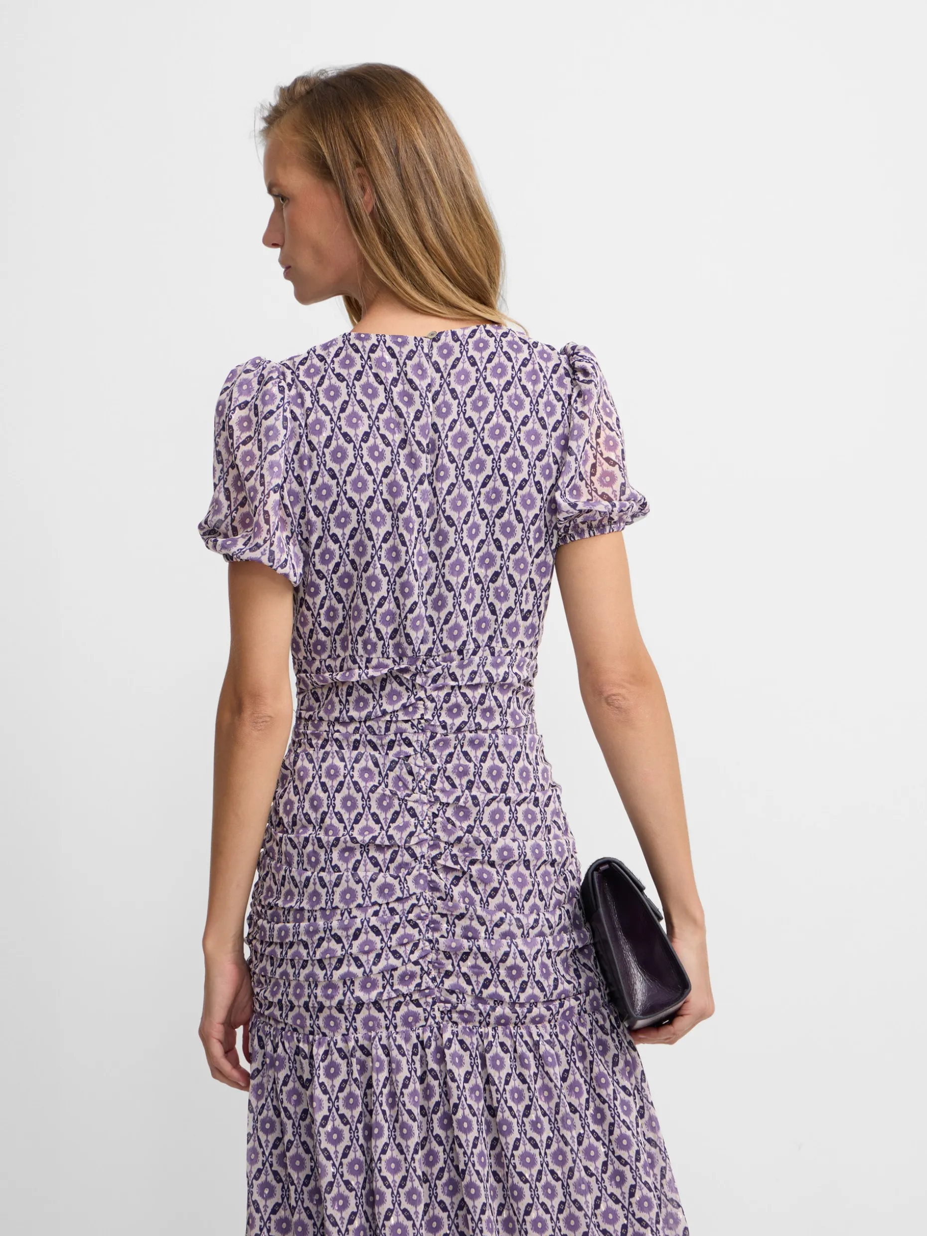 Vestido largo fruncido estampado malva