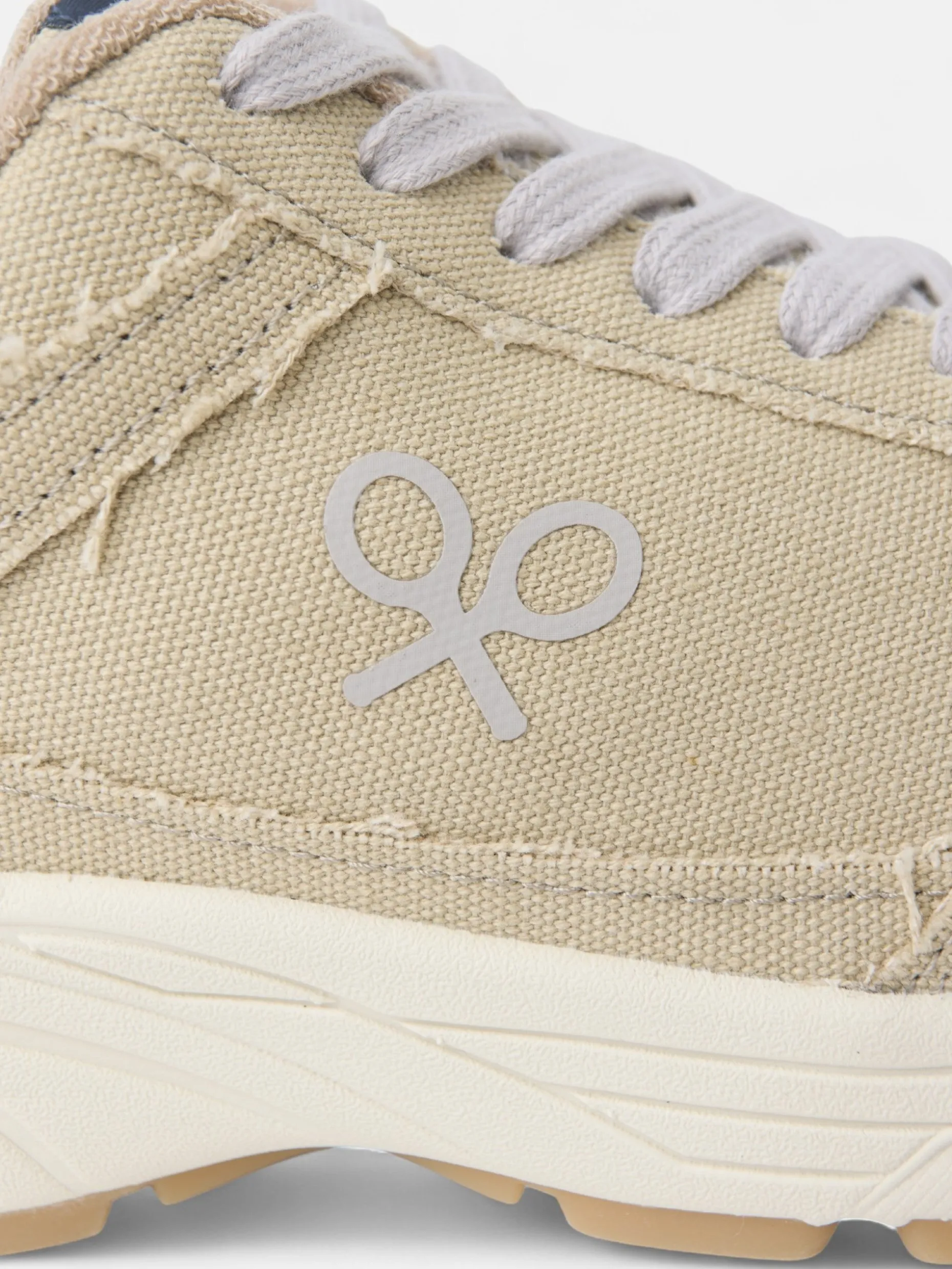 Zapatilla casual canvas beige