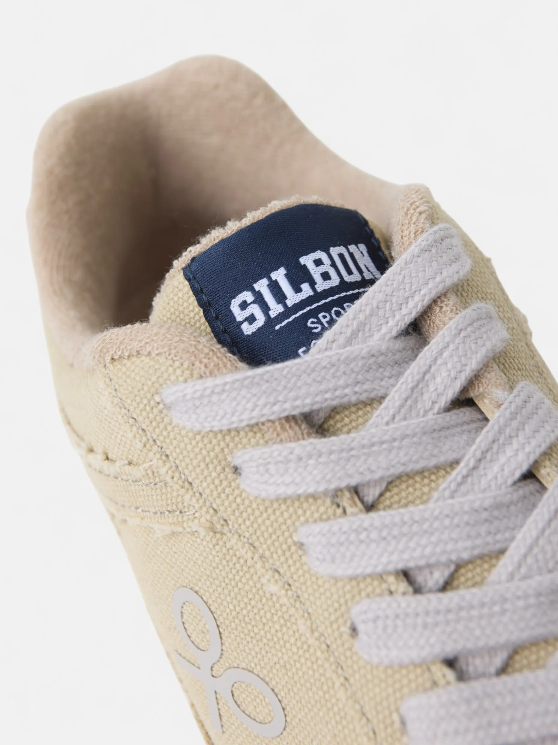 Zapatilla casual canvas beige
