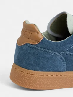 Zapatilla casual piel azul