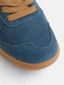 Zapatilla casual piel azul