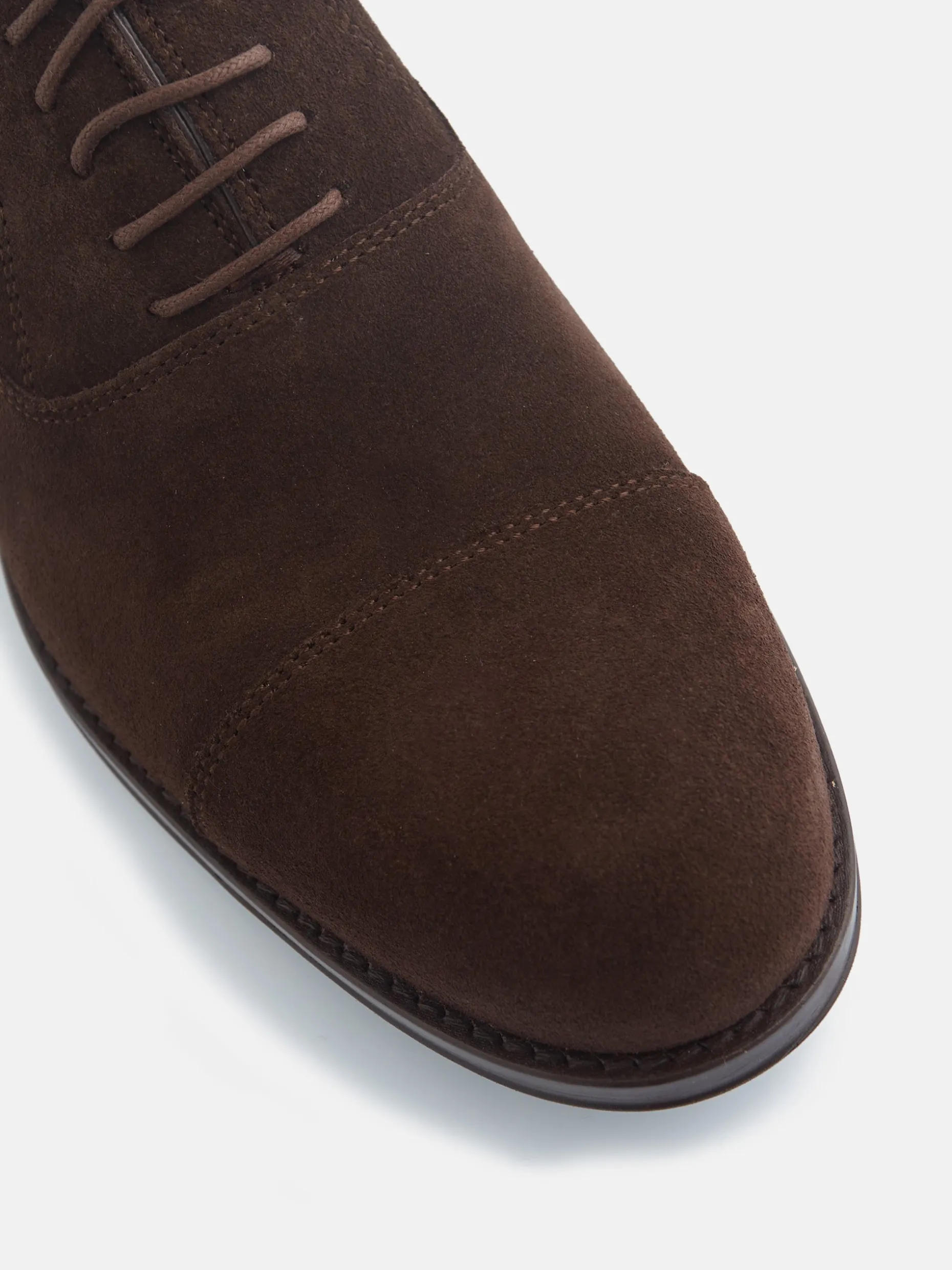 Zapato clasico ante cordones marron oscuro