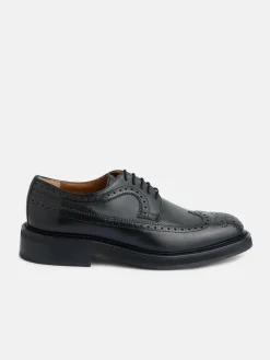 Zapato clasico piel perforado negro