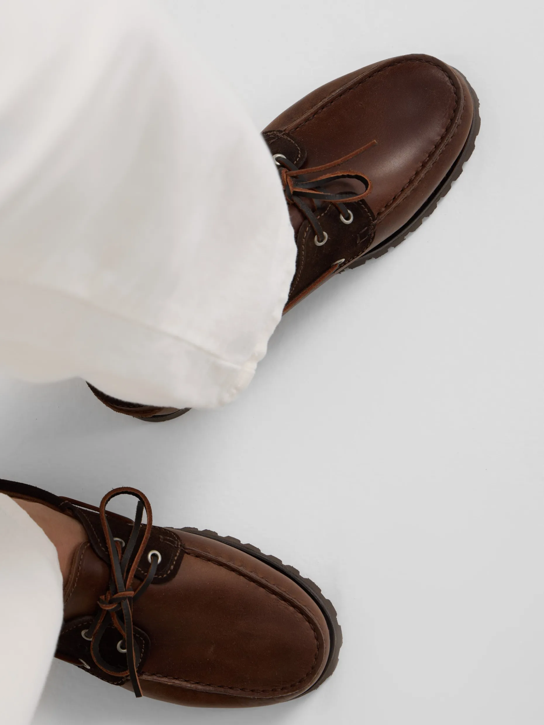 Zapato sport nautico combinado marron oscuro