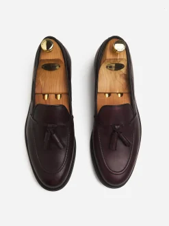 Zapato vestir borlas burdeos mate