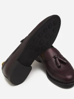 Zapato vestir borlas burdeos mate
