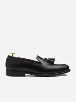 Zapato vestir borlas negro mate